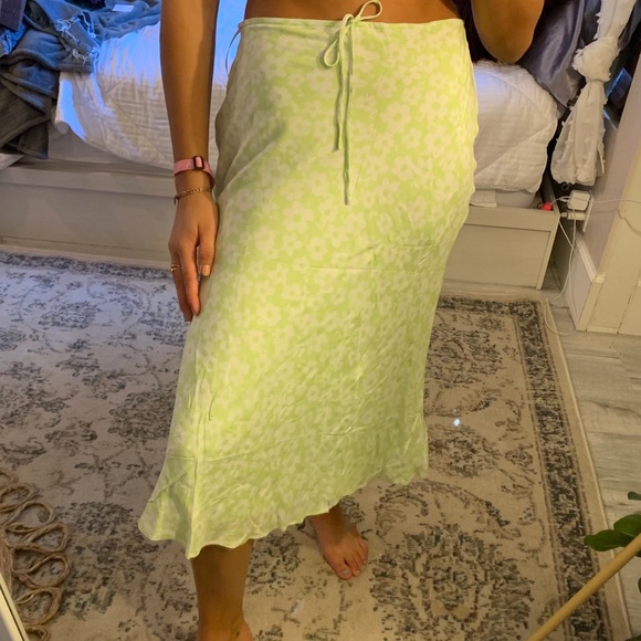 PacSun Dresses & Skirts - NWT green skirt